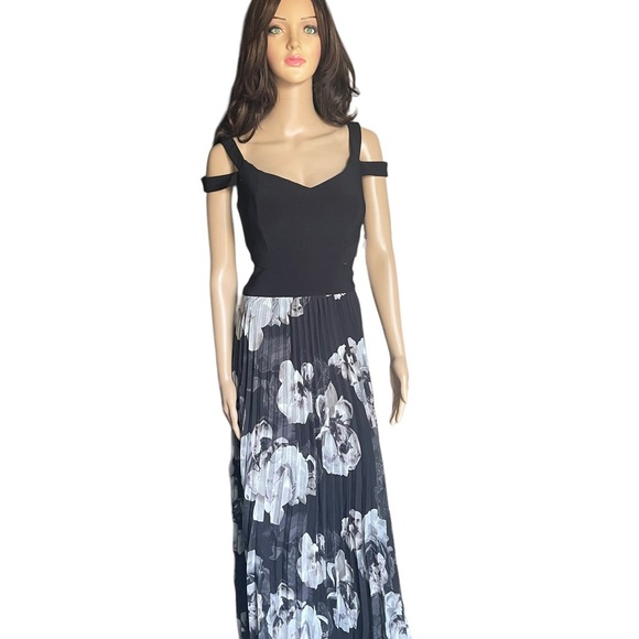 XScape Womens pleated off-shoulder dress size 10 - Picture 13 of 13